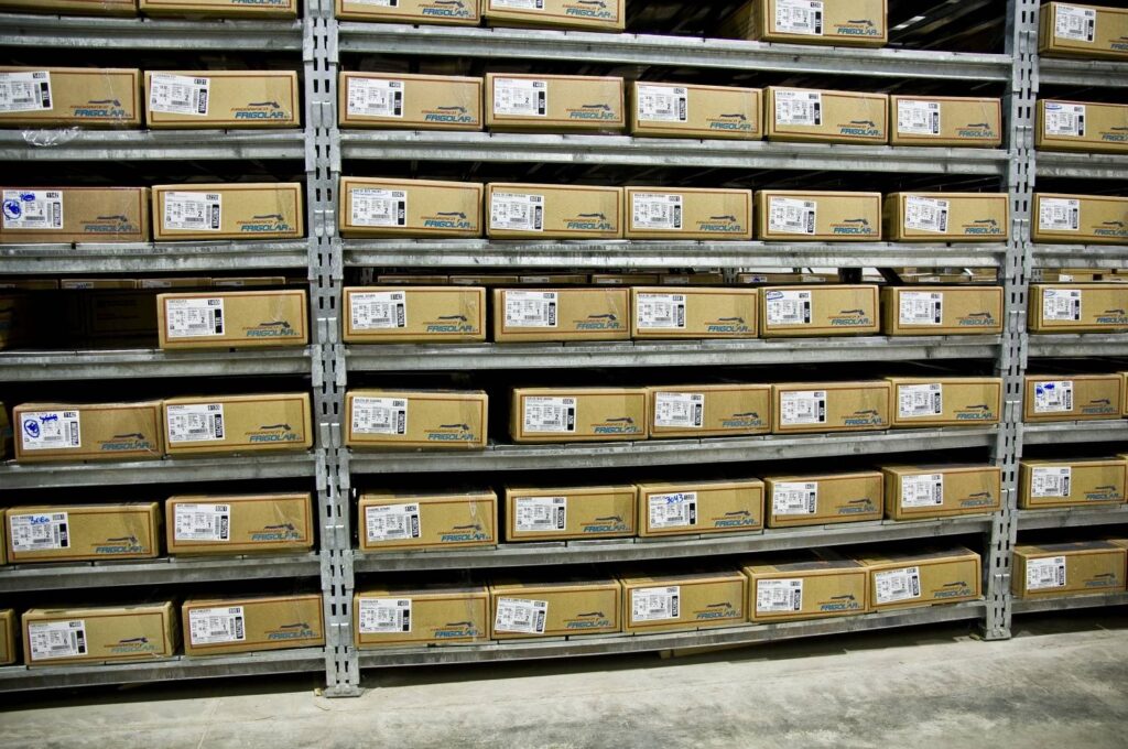 racks de pasillo angosto