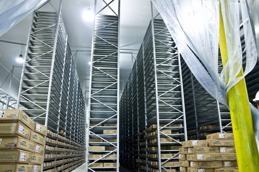 racks de pasillo angosto